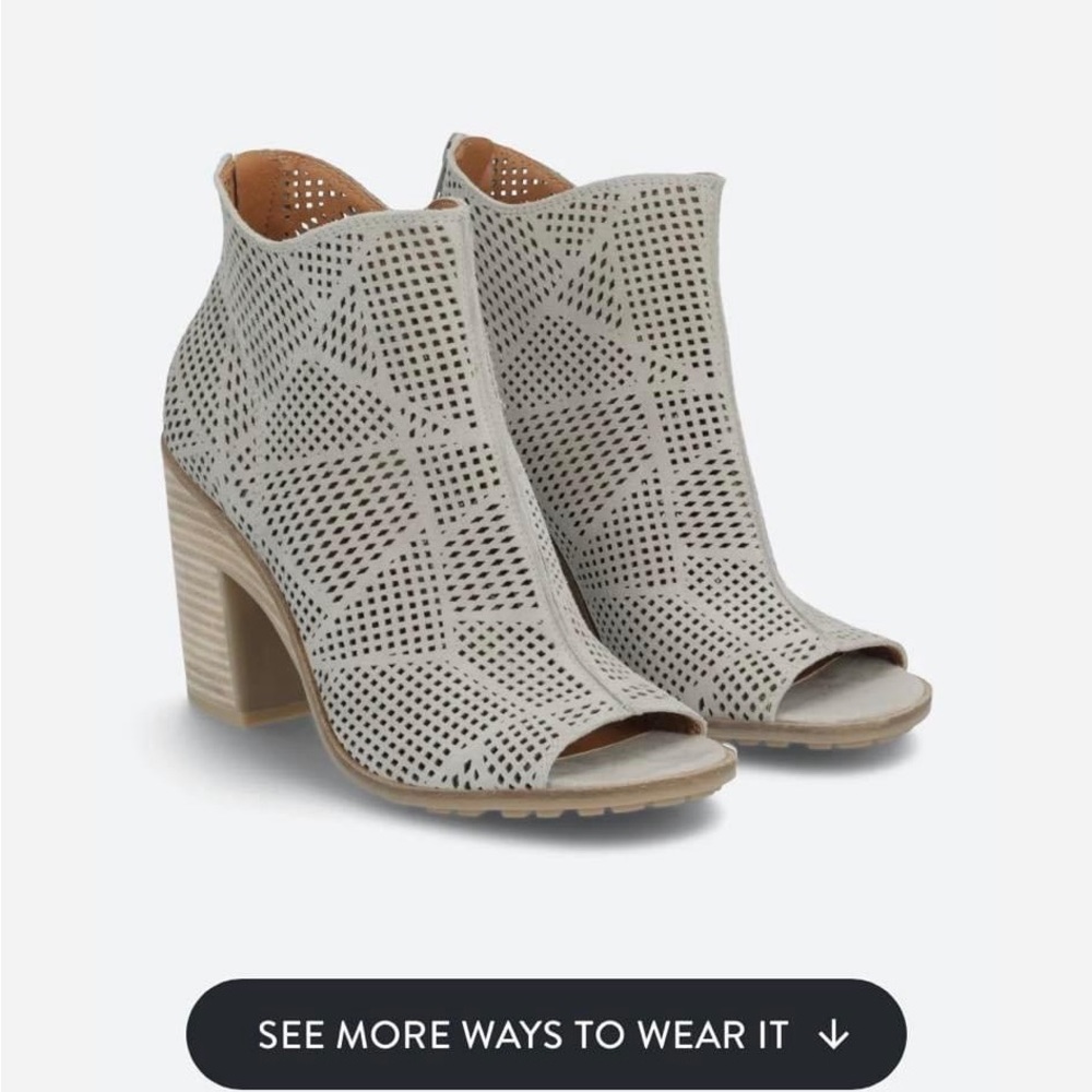 Lucky brand booties size 7